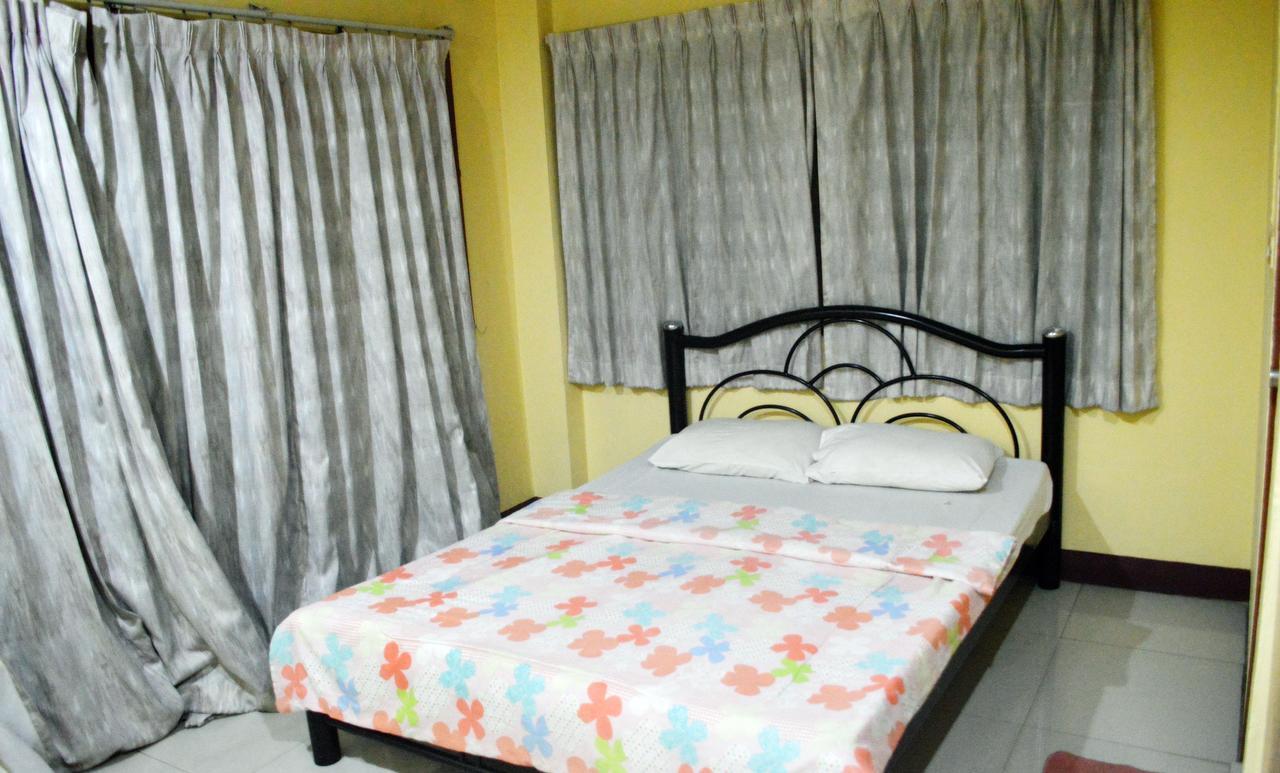 Traveller Inn Hotel Chiang Mai Buitenkant foto