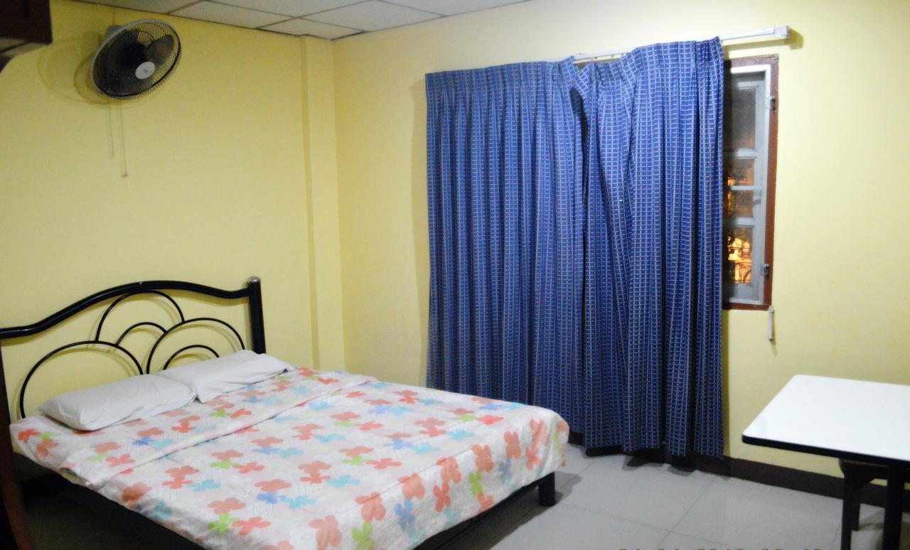 Traveller Inn Hotel Chiang Mai Buitenkant foto